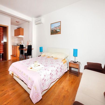Apartments Barbara 布鲁赛吉 客房 照片