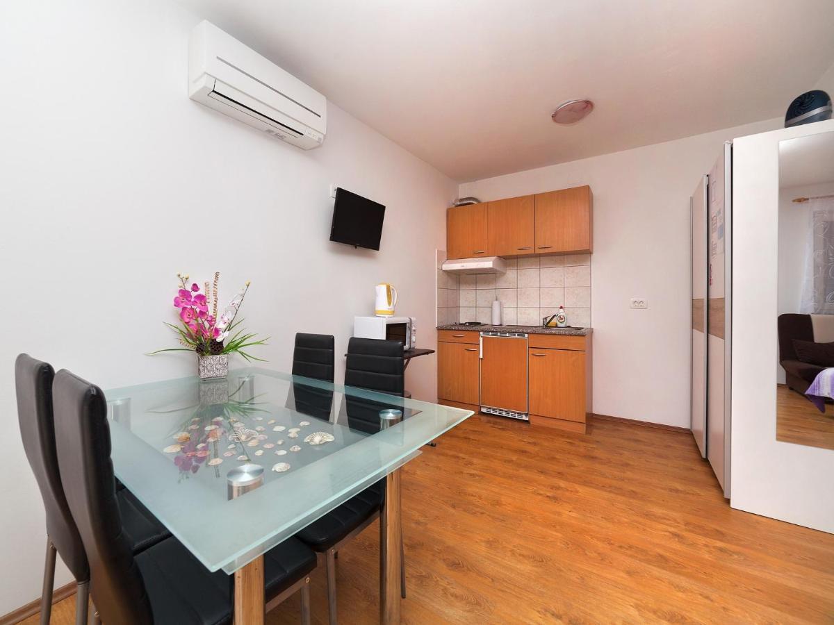 Apartments Barbara 布鲁赛吉 外观 照片