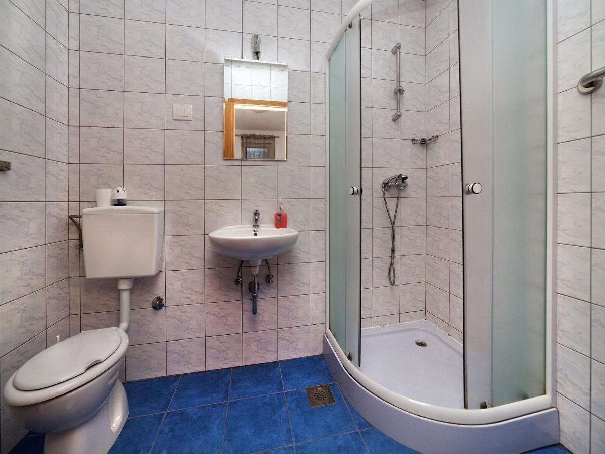 Apartments Barbara 布鲁赛吉 外观 照片