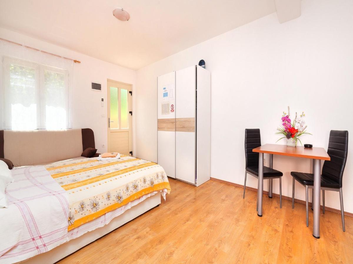 Apartments Barbara 布鲁赛吉 外观 照片